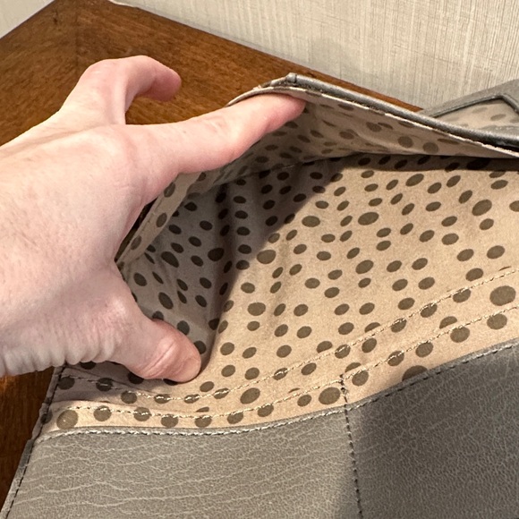 Relic Gray Wallet - Picture 6 of 7